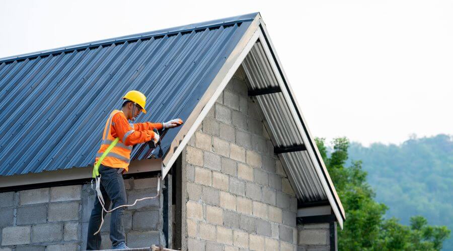 Professional residential roofers in Yorktown, IA
